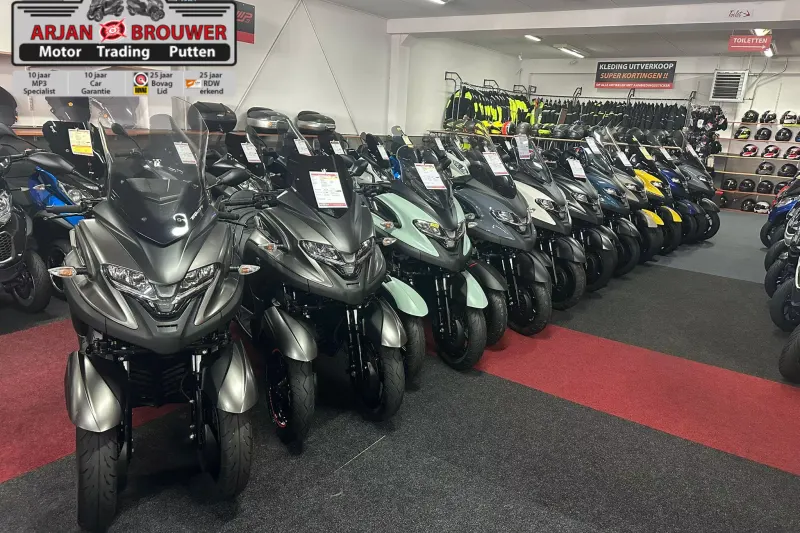 Yamaha Tricity (2022)
