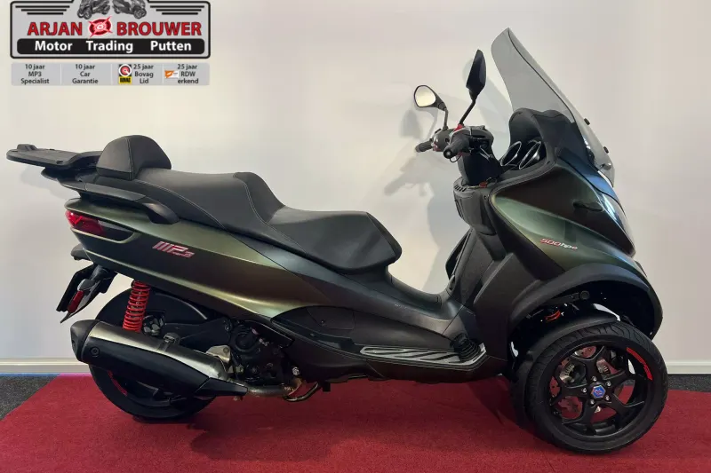 Piaggio MP3 500 (2021)
