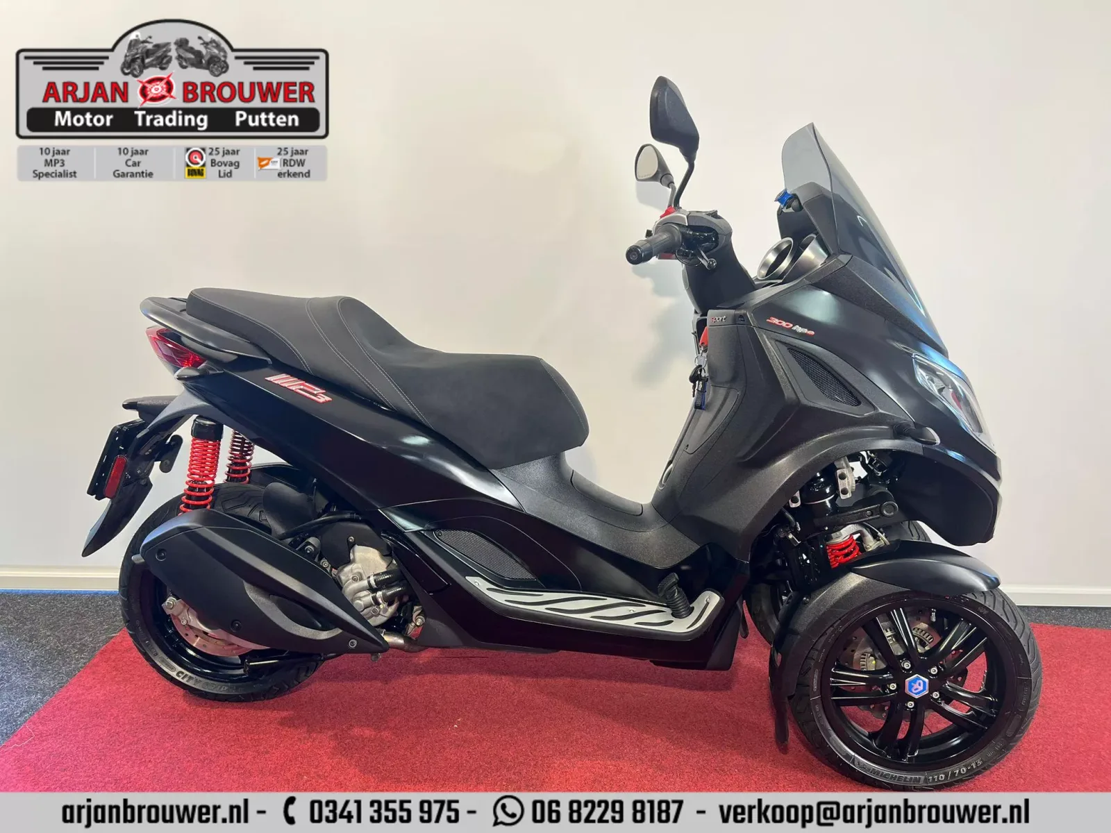 Piaggio MP3 300 HPE Sport (2021) — foto 1