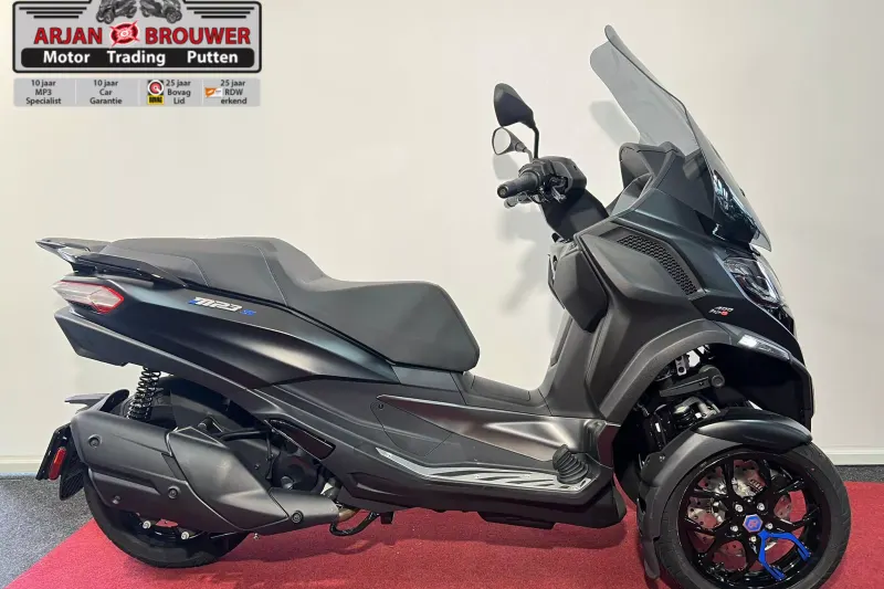 Piaggio MP3 400 HPE (2026)