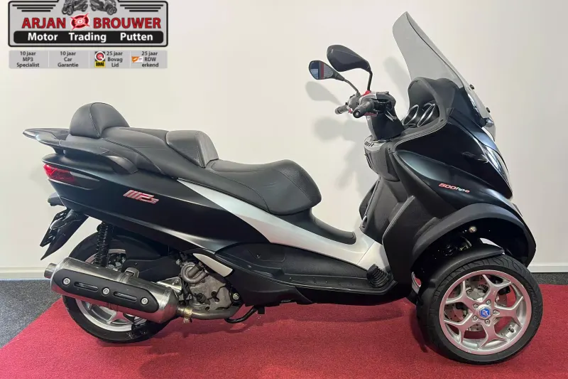 Piaggio MP3 500 (2020)
