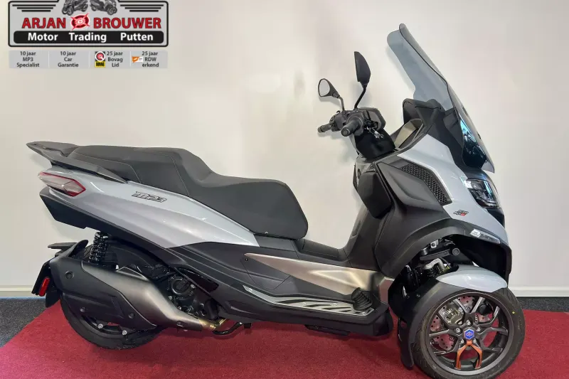 Piaggio MP3 530 HPE Exclusive (2026)