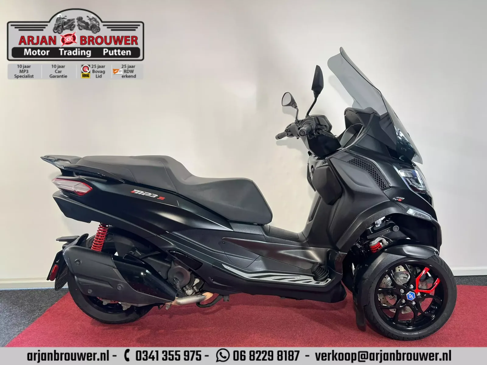 Piaggio MP3 400 HPE (2023) — foto 1