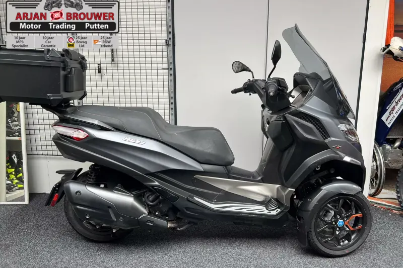 Piaggio MP3 530 HPE Exclusive (2023)
