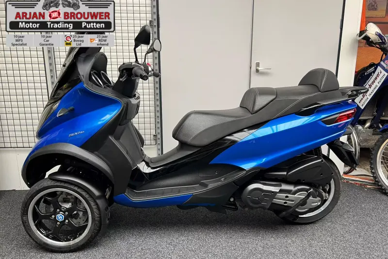 Piaggio MP3 500 (2016)