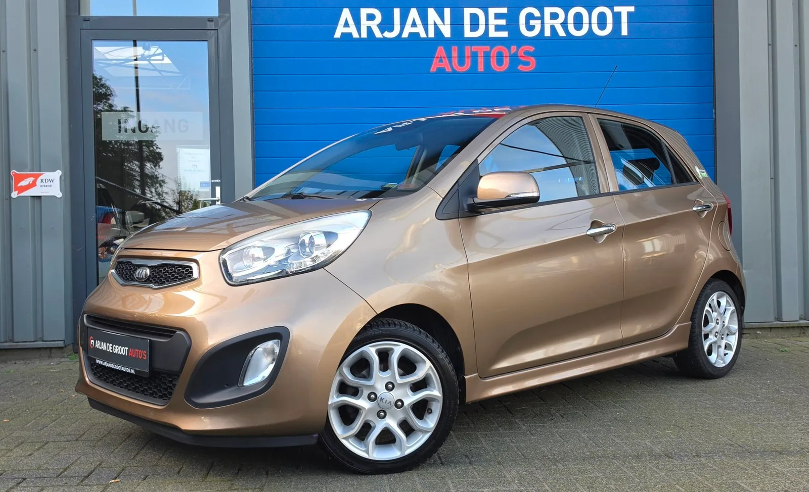 Kia Picanto (2013) — foto 1