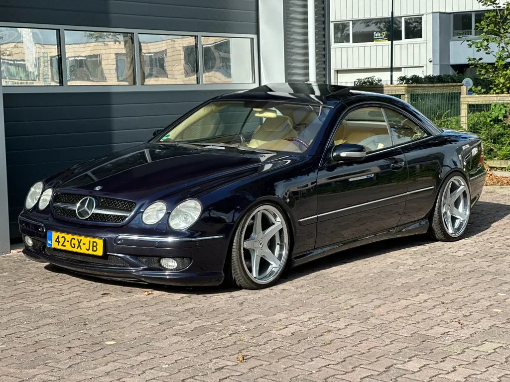 Mercedes-Benz CL-Klasse (2001) — foto 1