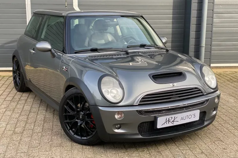 MINI Cooper S (2003)