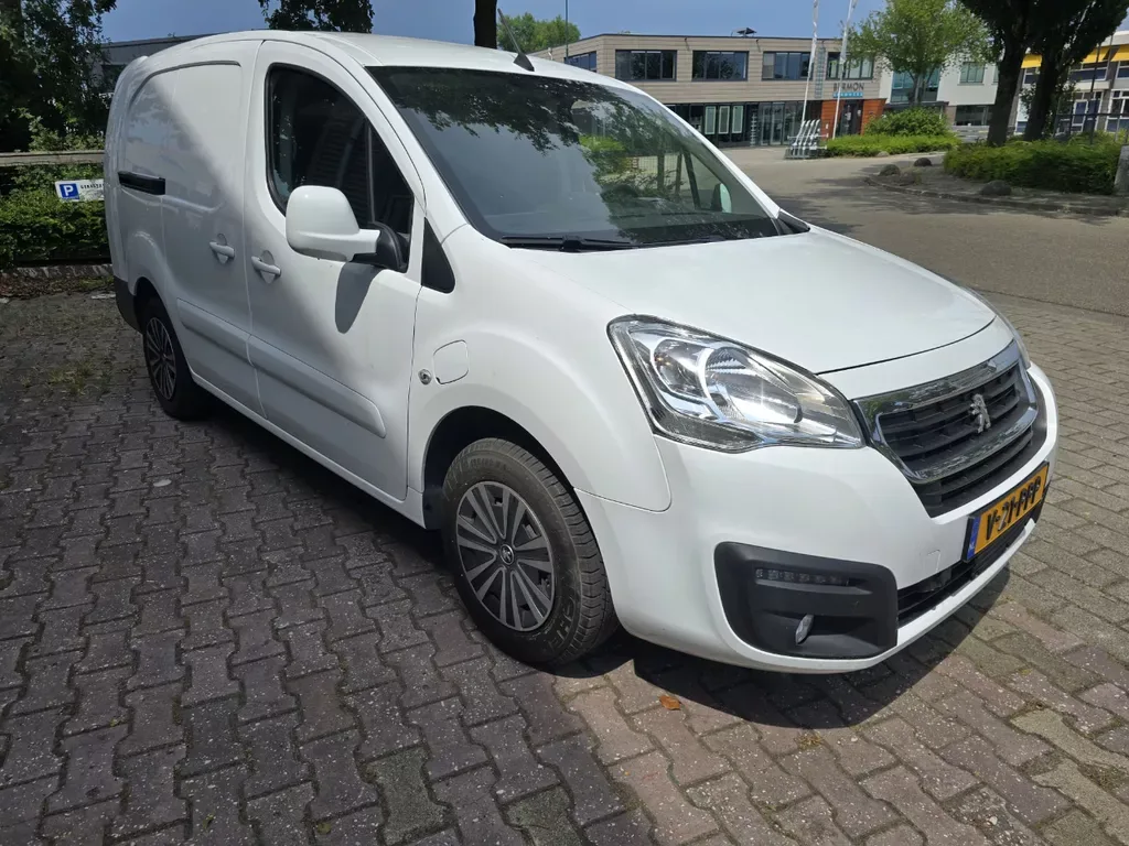 Peugeot e-Partner (2018) — foto 1