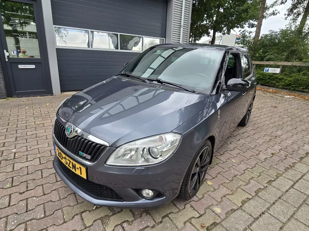 Škoda Fabia (2012) — foto 1