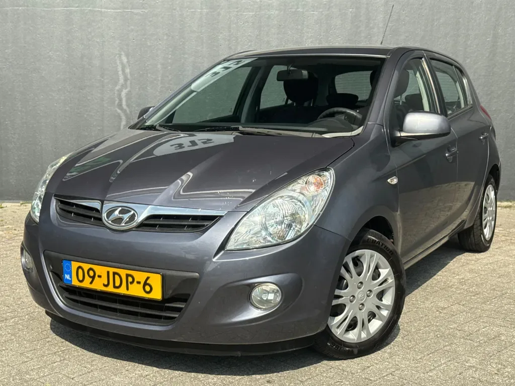 Hyundai i20 (2009) — foto 1