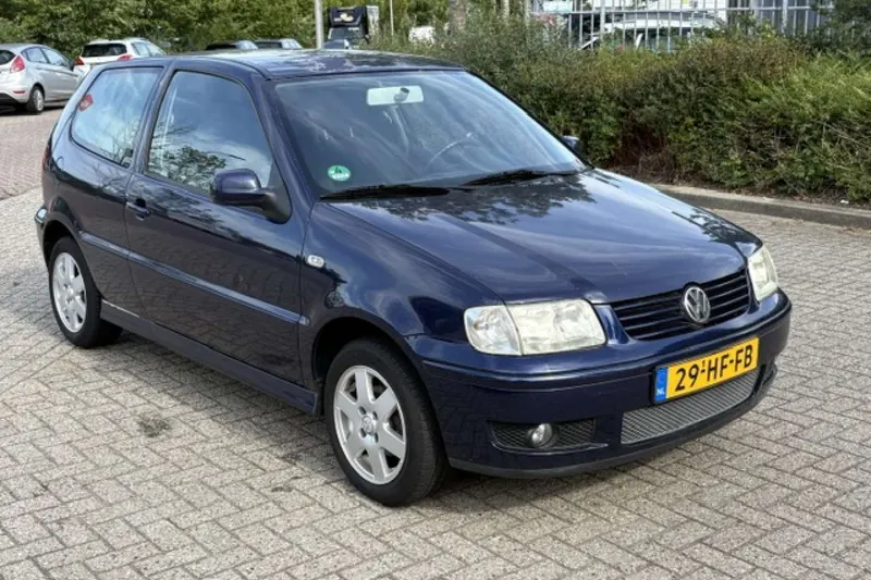 Volkswagen Polo (2001)