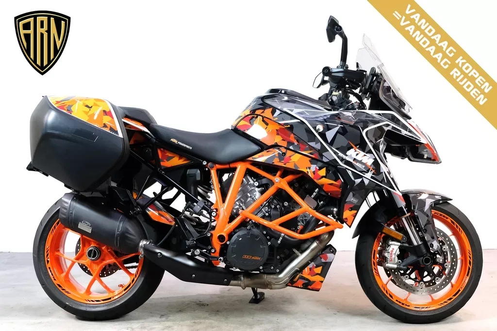 KTM 1290 Super Duke GT (2019) — foto 1