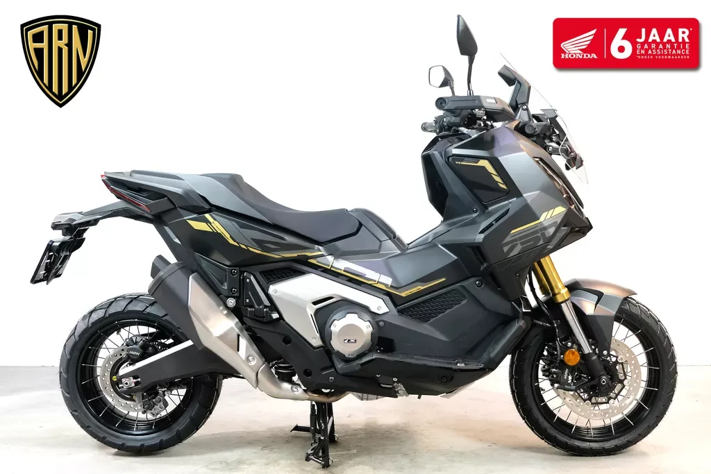 Honda X-ADV (2027) — foto 1