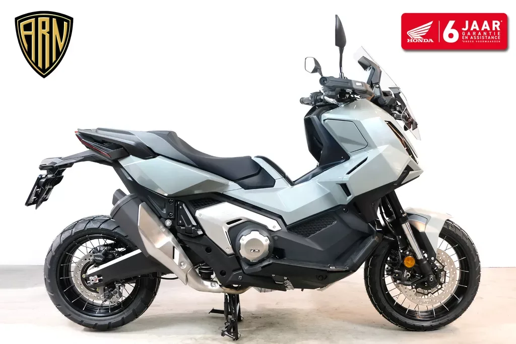 Honda X-ADV (2027) — foto 1