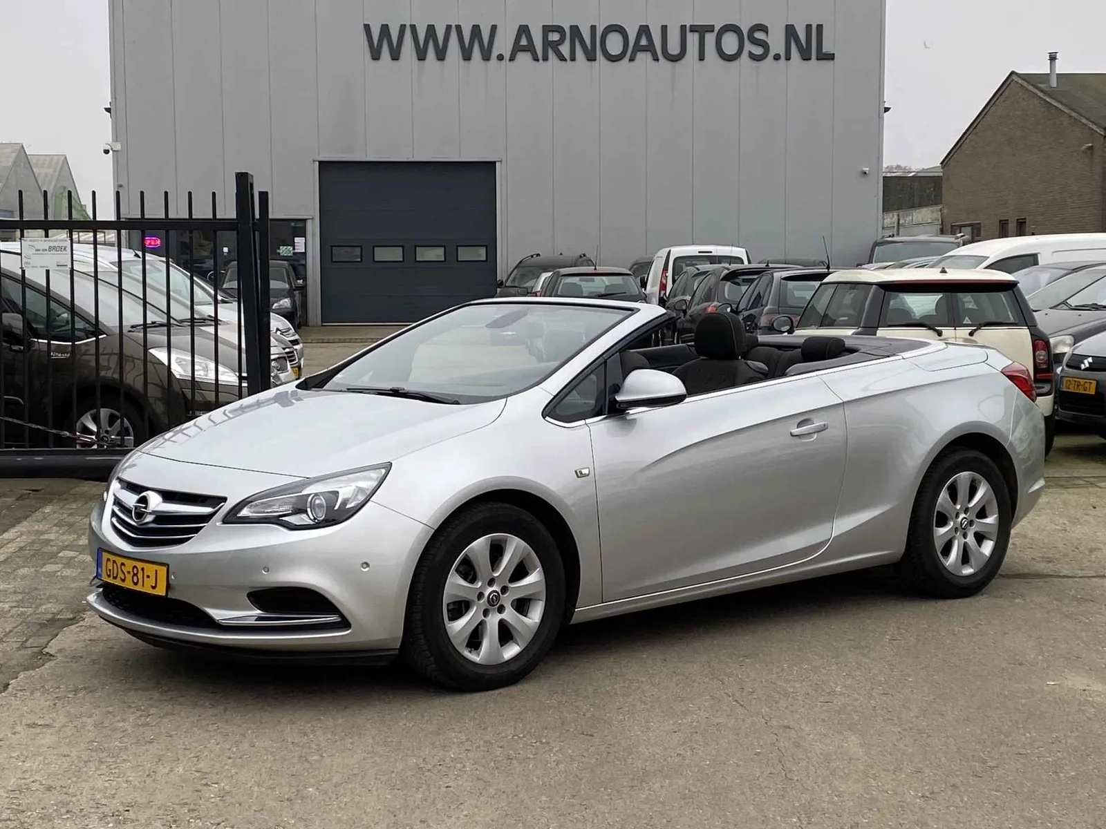 Opel Cascada (2016) — foto 1