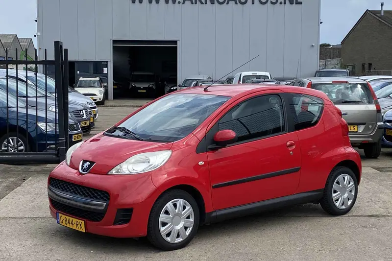 Peugeot 107 (2011)