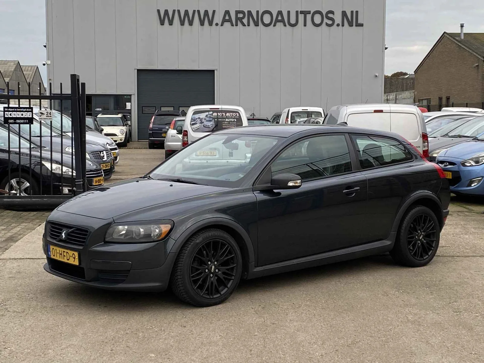 Volvo C30 (2008) — foto 1