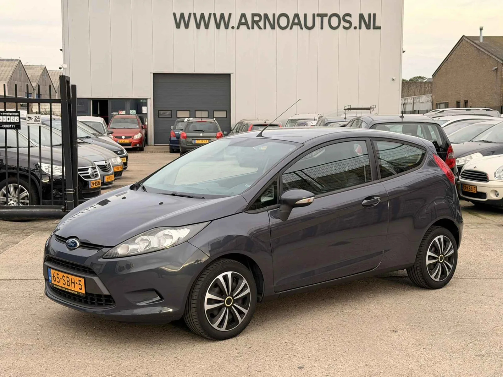 Ford Fiesta (2011) — foto 1