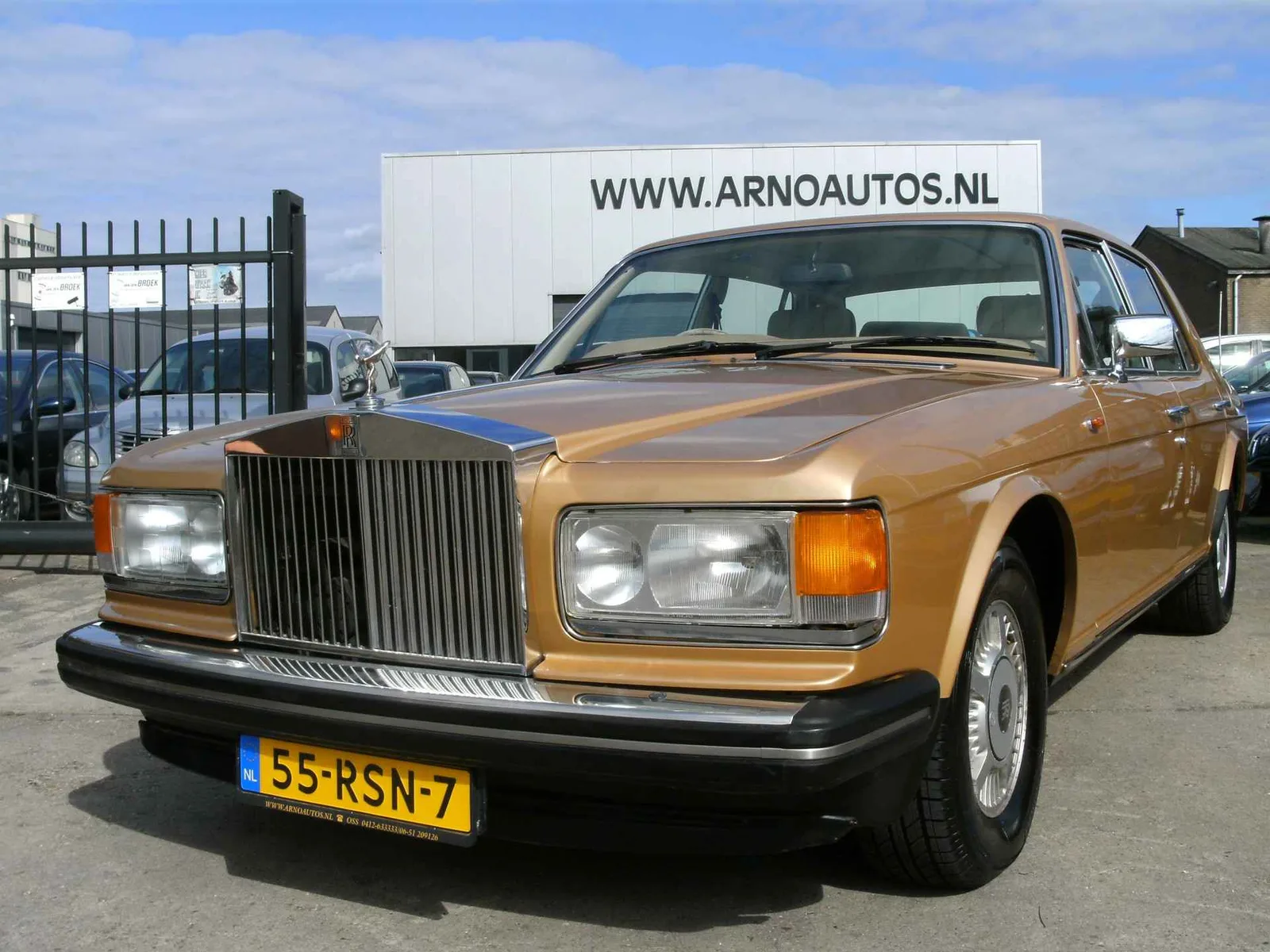 Rolls-Royce Silver Spirit (1985) — foto 1