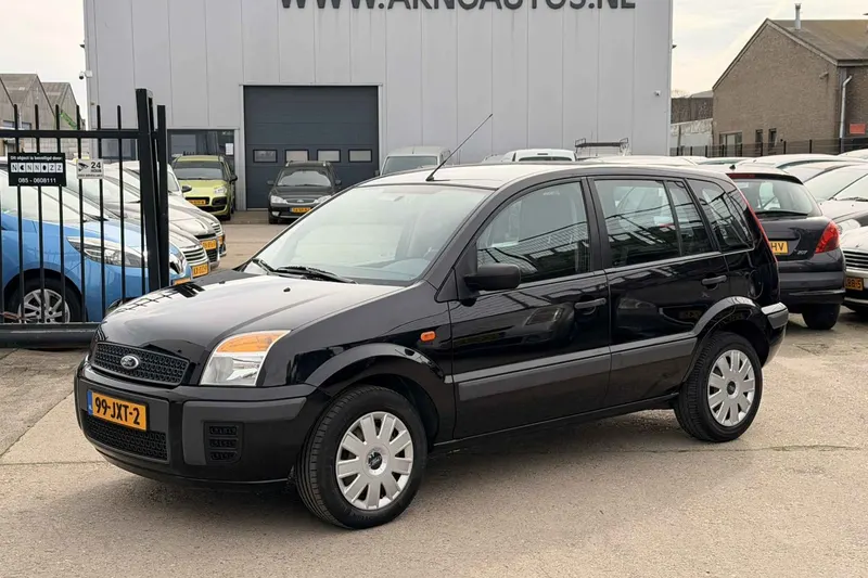 Ford Fusion (2009)