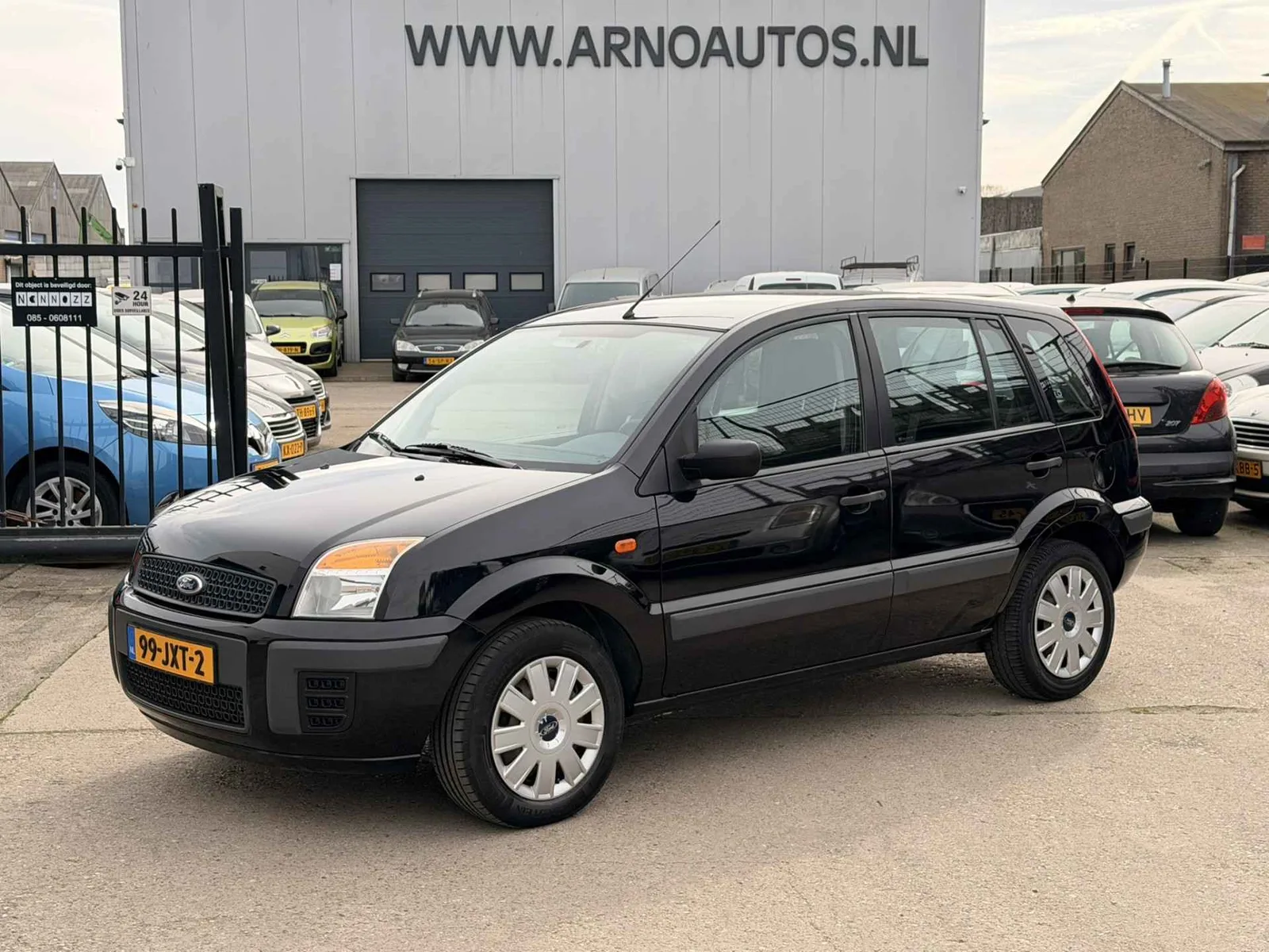 Ford Fusion (2009) — foto 1