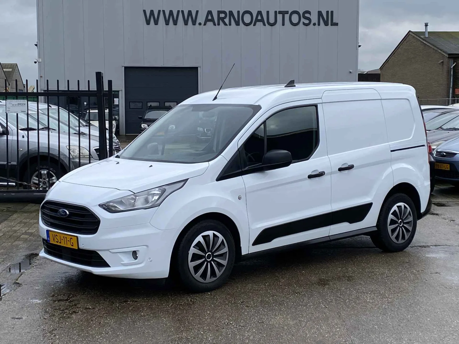 Ford Transit Connect (2022) — foto 1