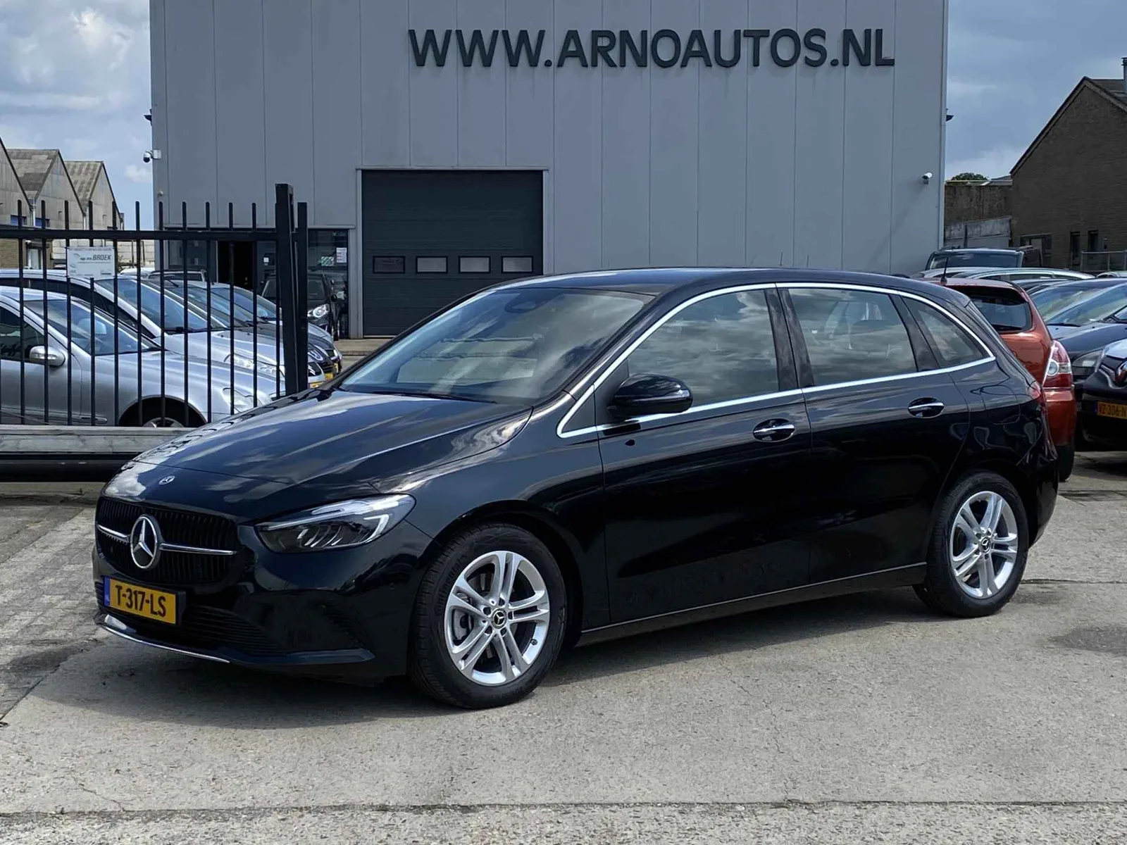 Mercedes-Benz B-Klasse (2023) — foto 1