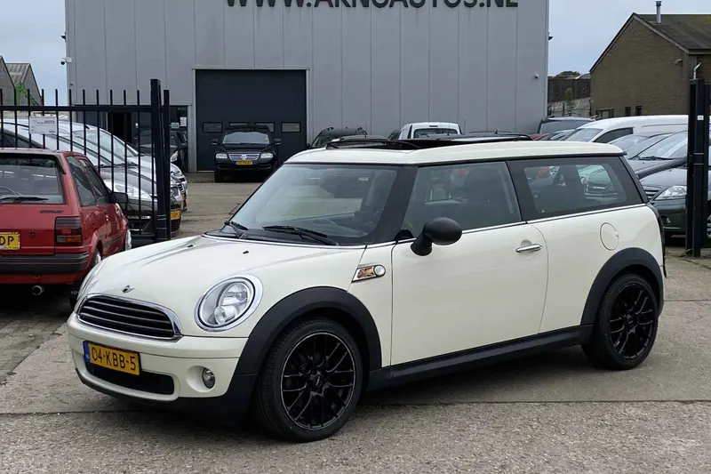 MINI Clubman (2009)