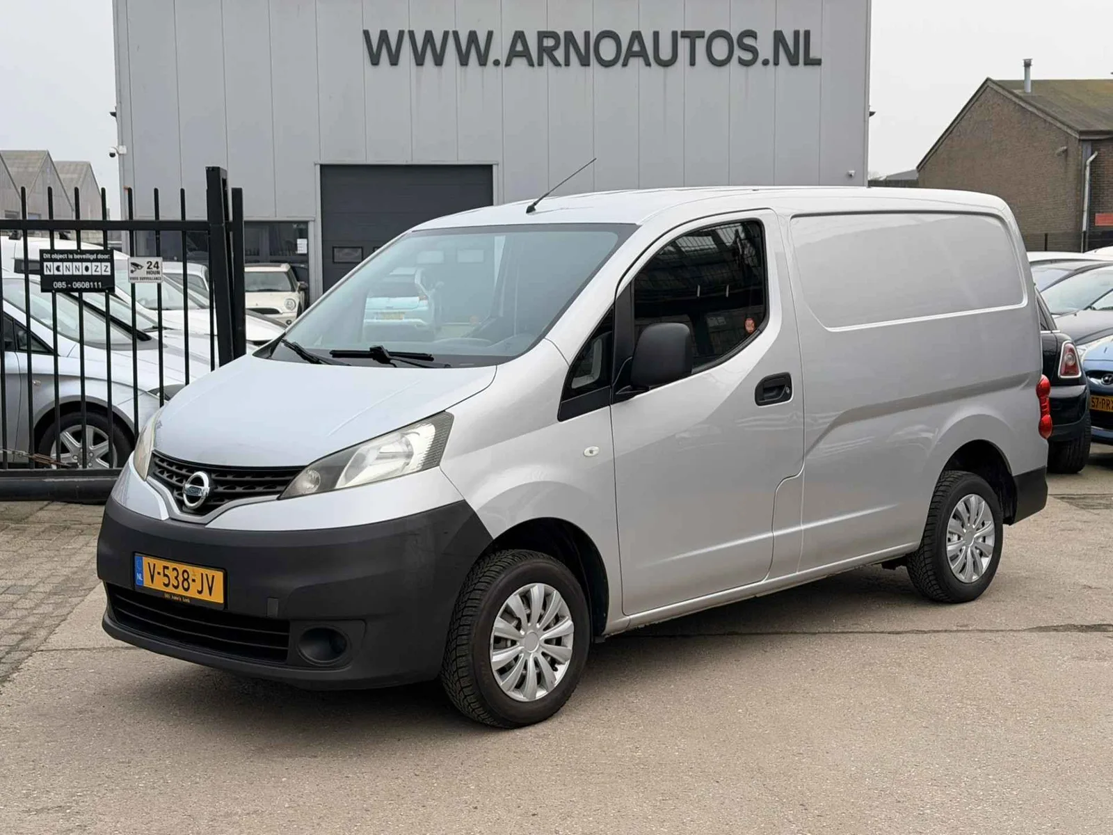 Nissan NV200 (2013) — foto 1