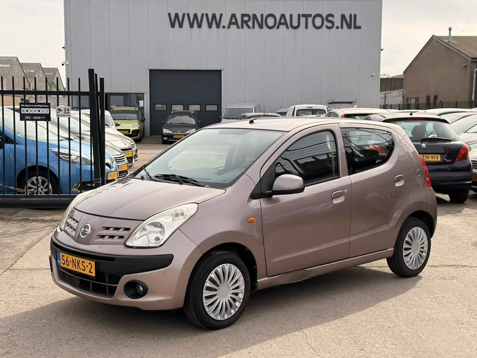 Nissan Pixo (2010) — foto 1