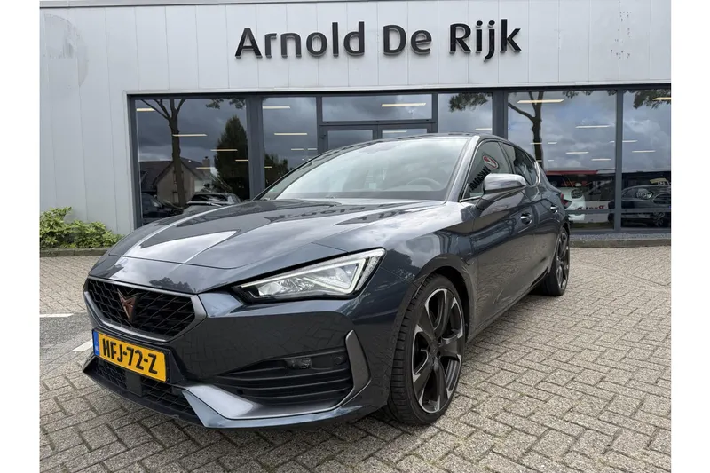 CUPRA Leon (2022)