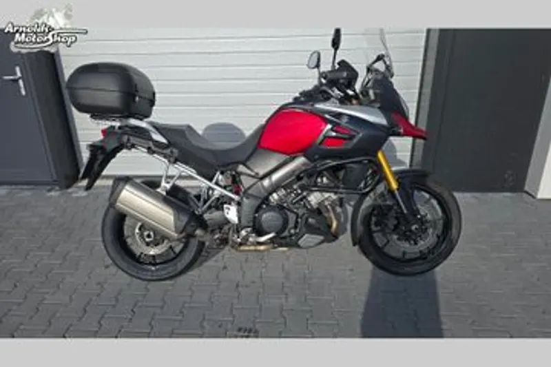 Suzuki V-Strom (2015)