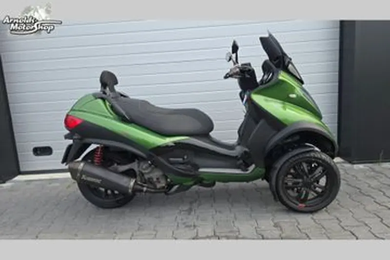 Piaggio MP3 500 (2014)