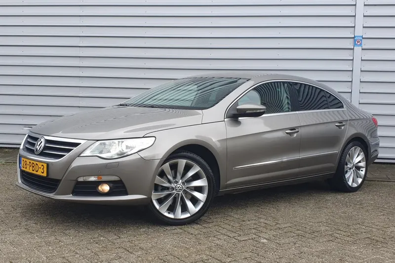 Volkswagen Passat (2011)