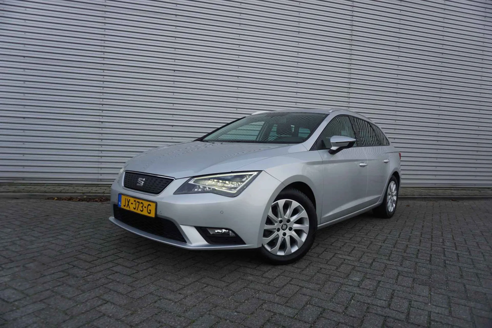 SEAT Leon (2016) — foto 1