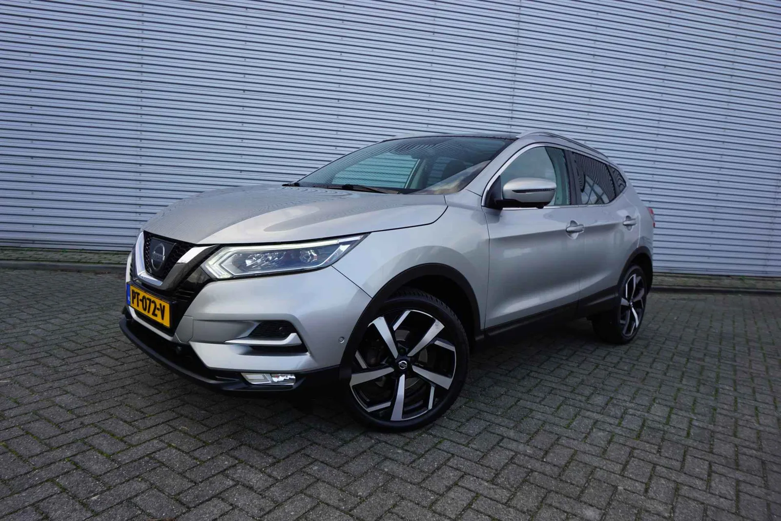Nissan Qashqai (2017) — foto 1