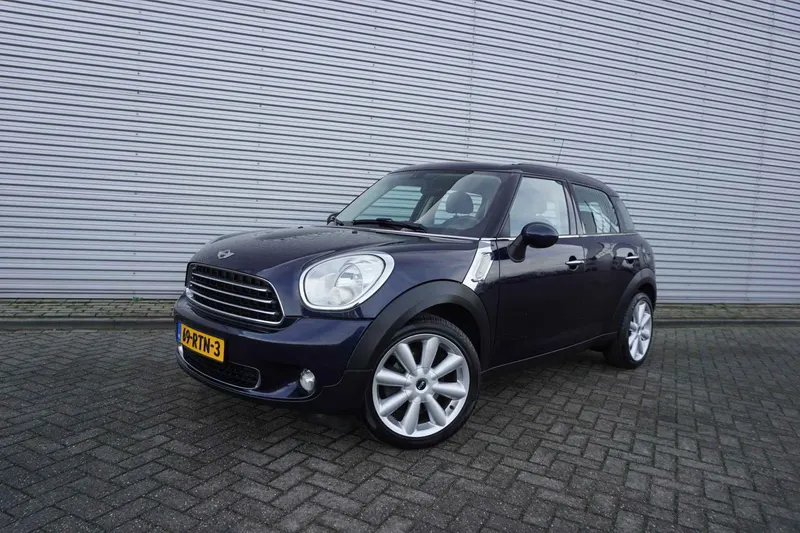 MINI Countryman (2011)