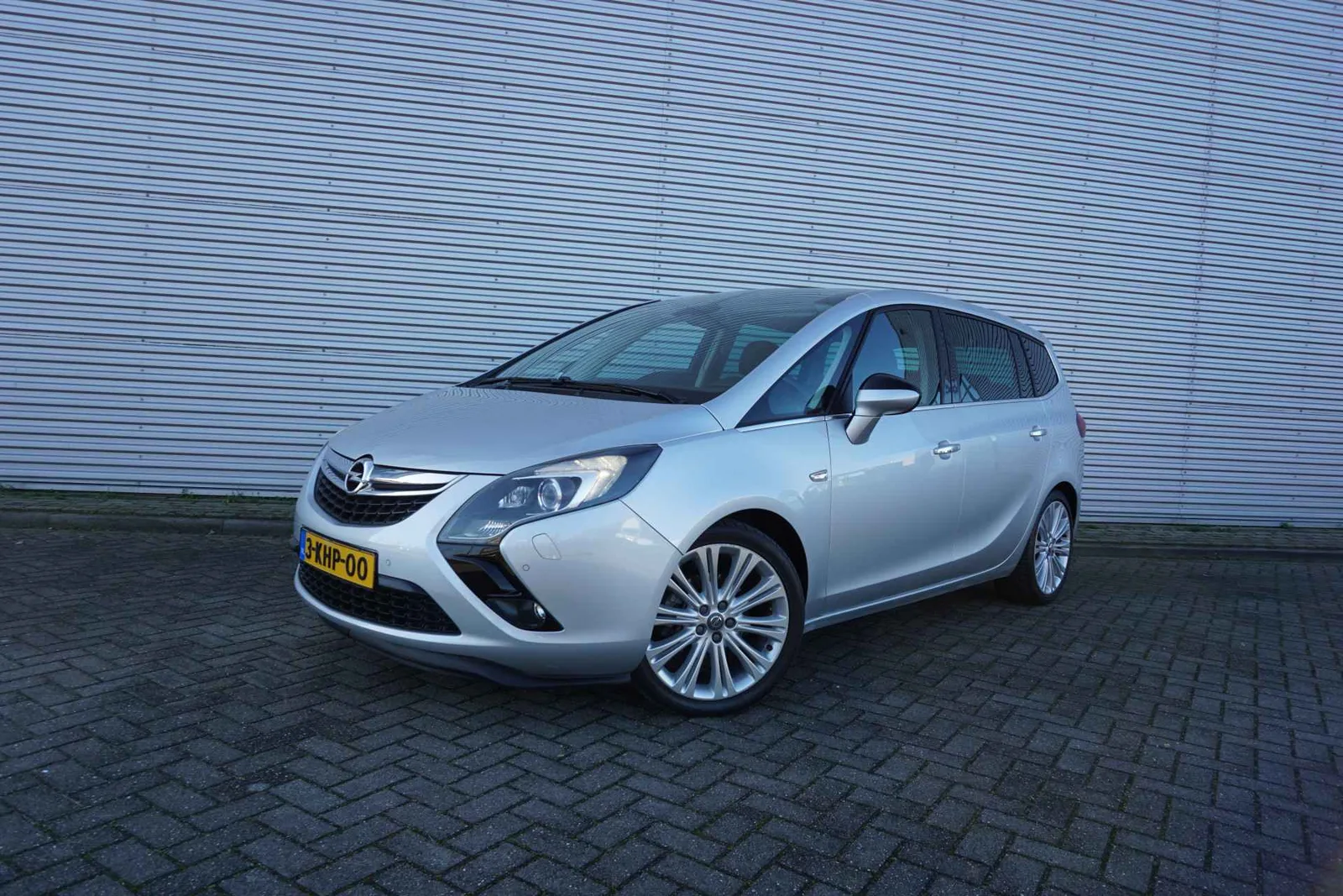 Opel Zafira (2013) — foto 1