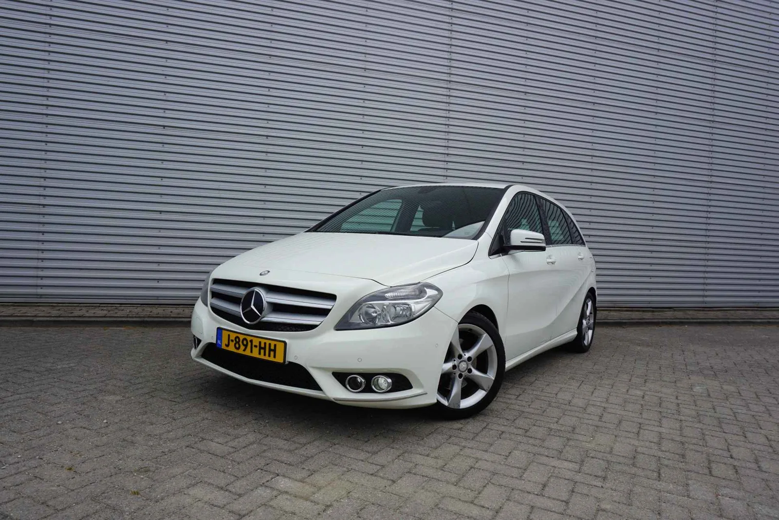 Mercedes-Benz B-Klasse (2013) — foto 1