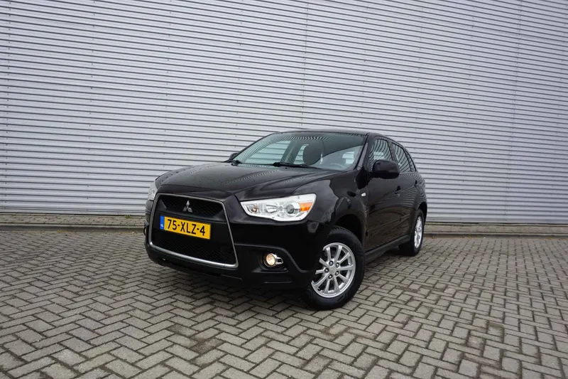 Mitsubishi ASX (2012)