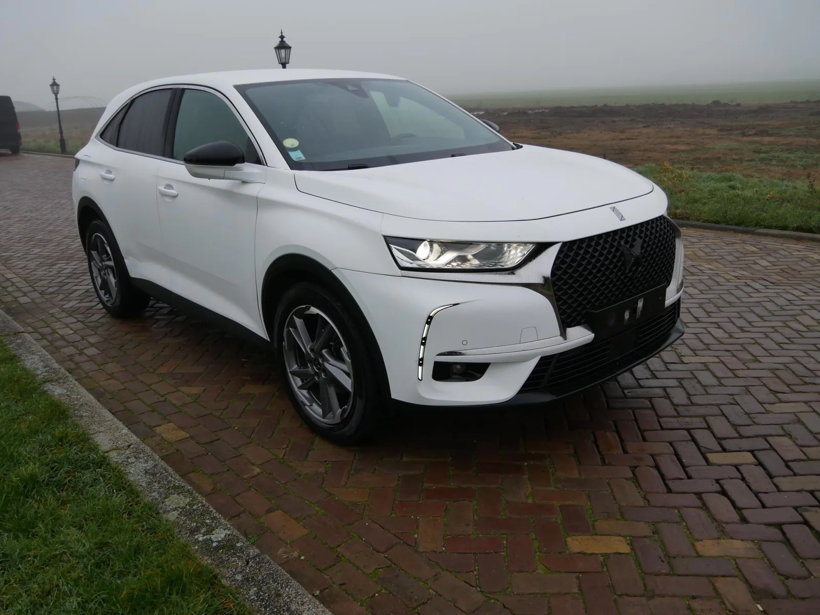 DS 7 (2021) — foto 1