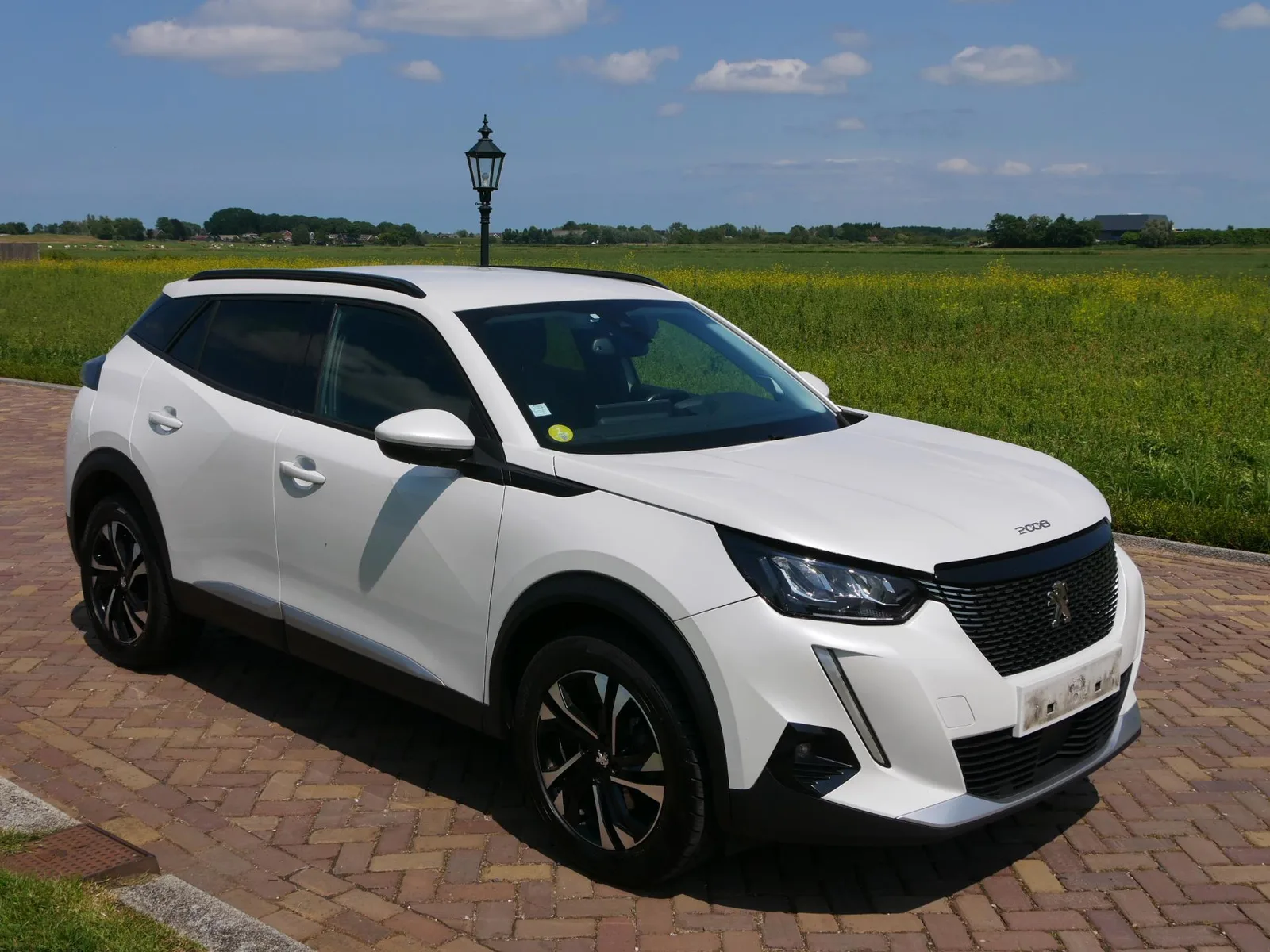 Peugeot 2008 (2021) — foto 1