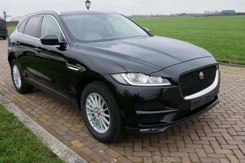 Jaguar F-Pace (2019)