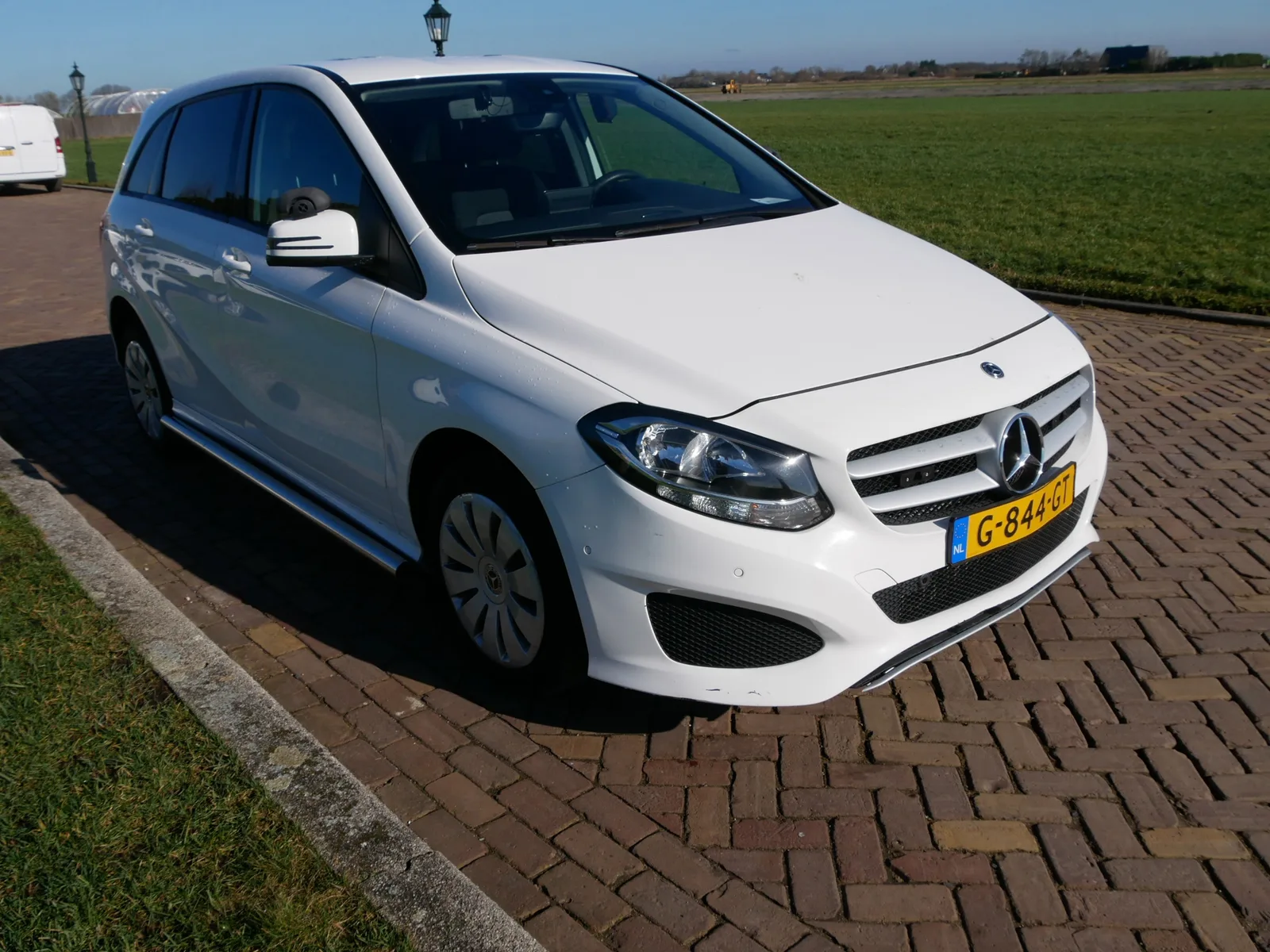 Mercedes-Benz B-Klasse (2020) — foto 1