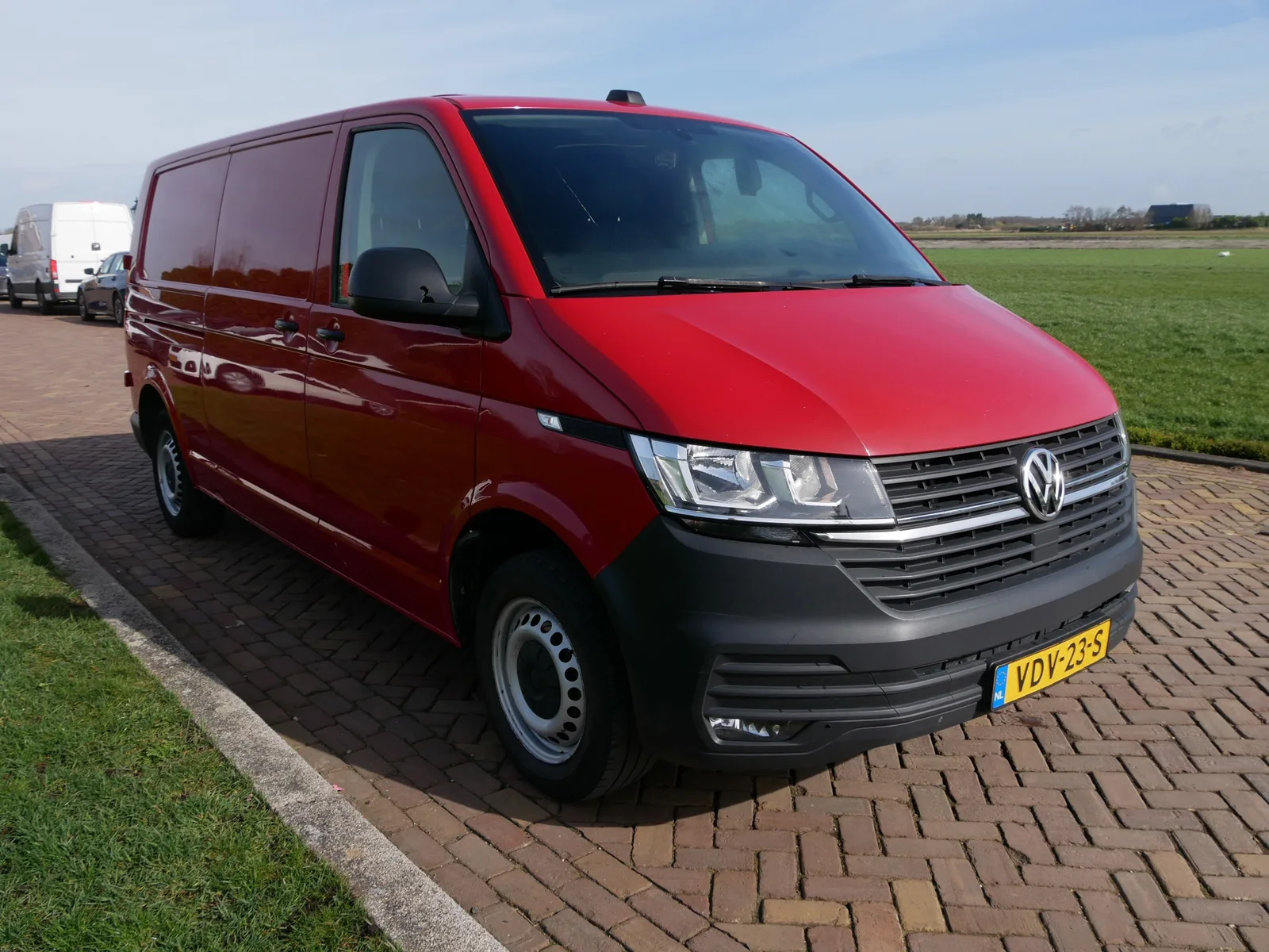 Volkswagen Transporter (2020) — foto 1