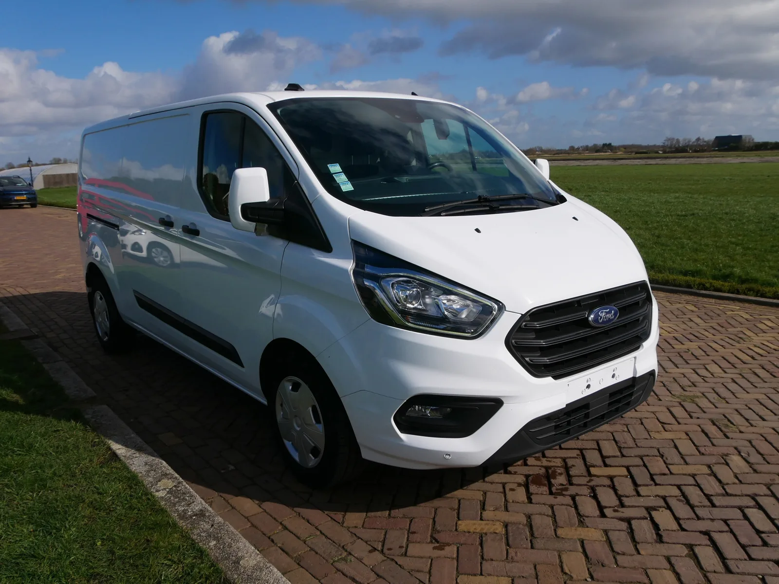 Ford Transit Custom (2023) — foto 1