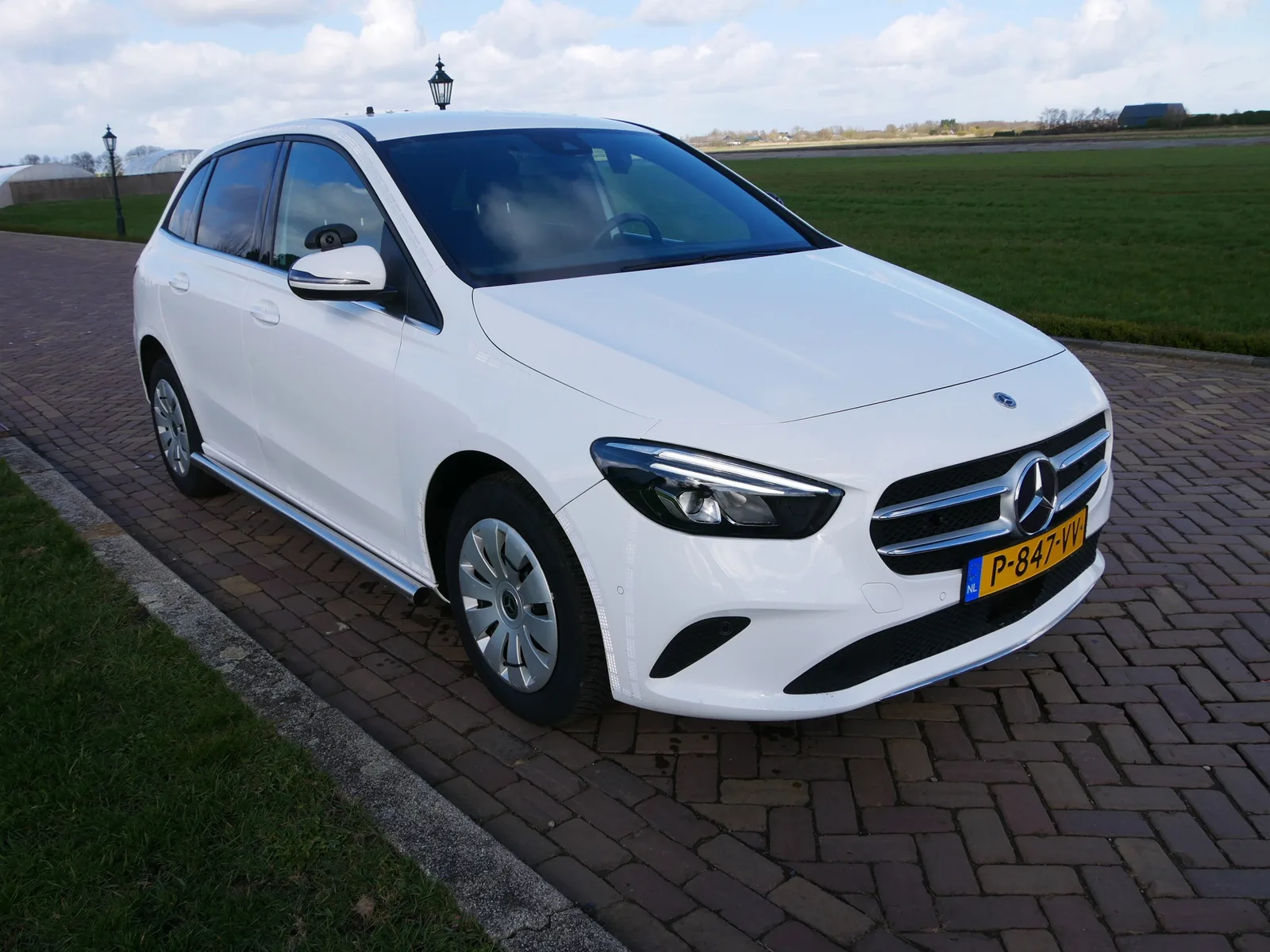 Mercedes-Benz B-Klasse (2022) — foto 1