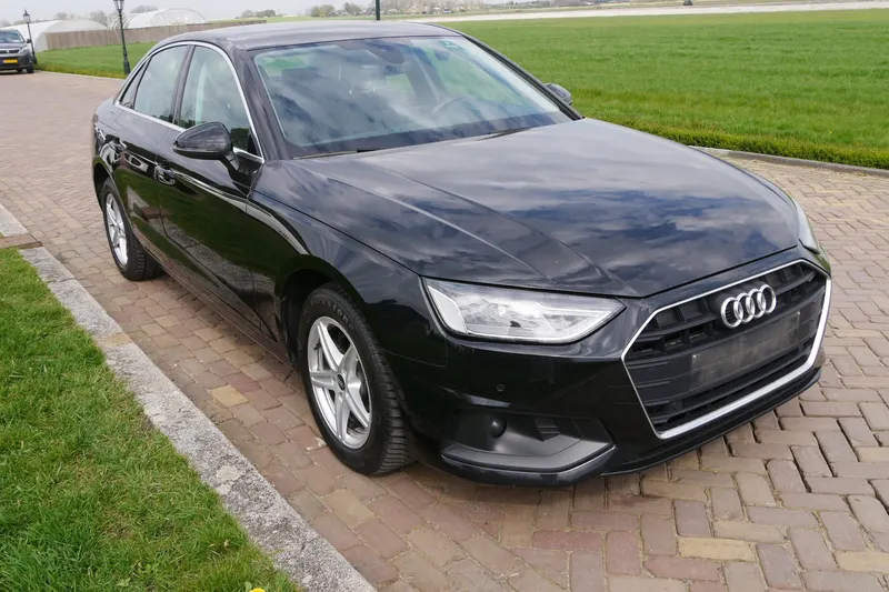 Audi A4 (2021)
