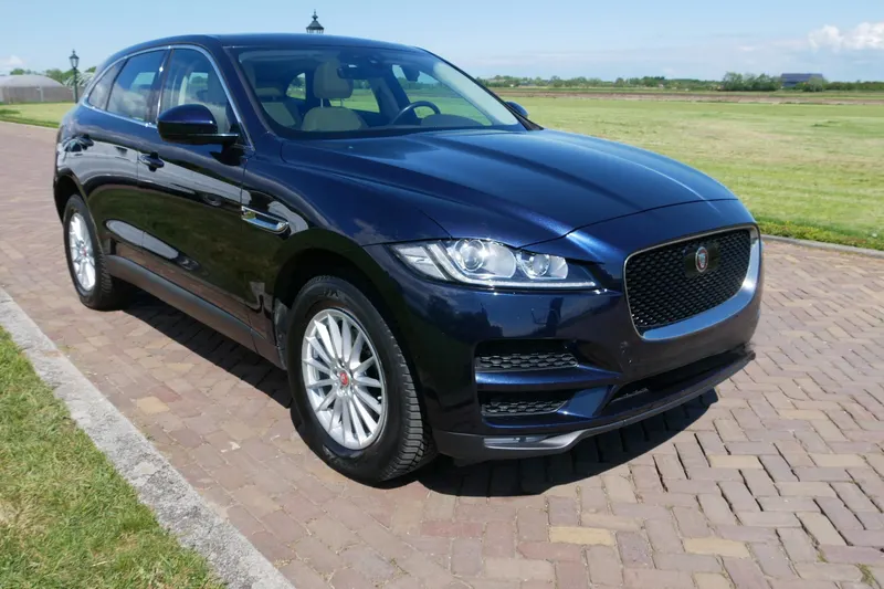 Jaguar F-Pace (2019)